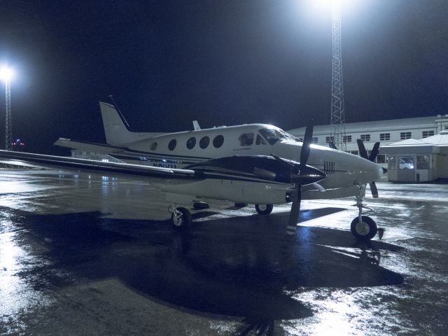 Beechcraft King Air 90 (N81KH) - 31 OCT 2016