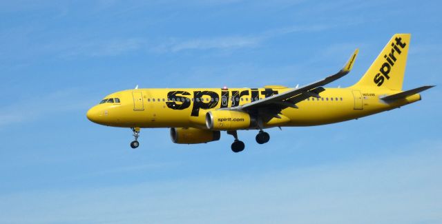 Airbus A320 (N654NK) - On short final is this 2018 Spirit Airlines Airbus 320-232 in the Winter of 2023.