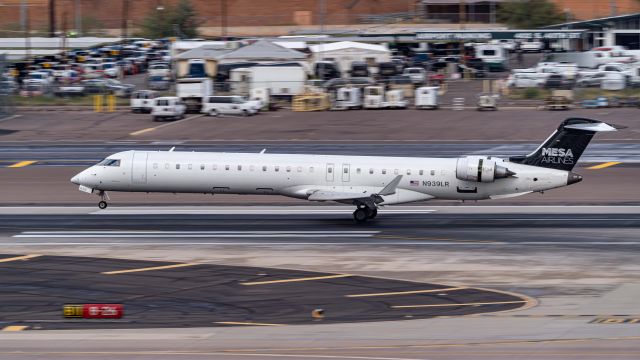 Canadair Regional Jet CRJ-900 (N939LR) - 12/28/21