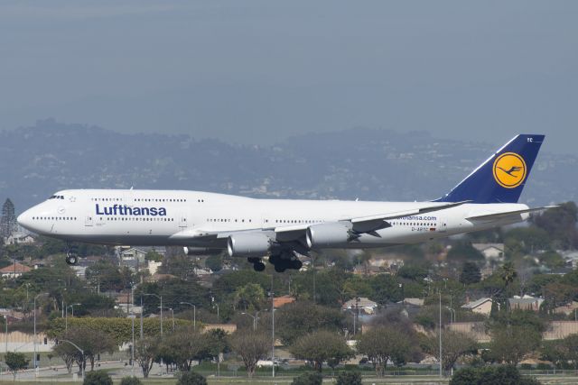 BOEING 747-8 (D-ABYC) - D-ABYC  Boeing  B747-830  DLH  KLAX  20130303  3881
