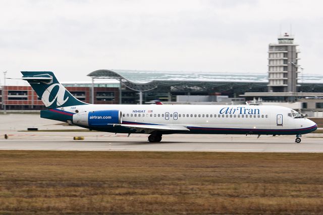 Boeing 717-200 (N948AT)