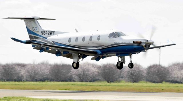 Pilatus PC-12 (N842WF)