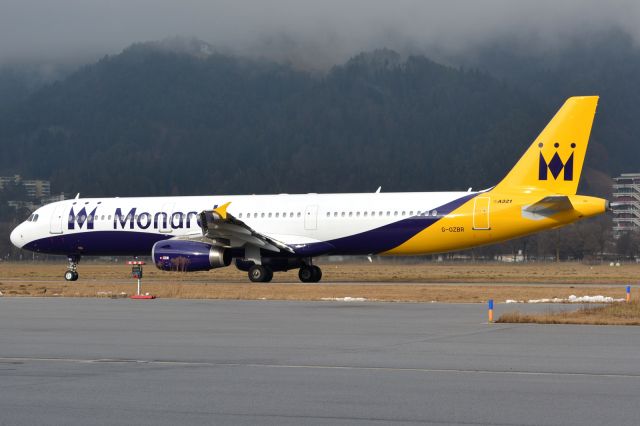 Airbus A321 (G-OZBR)