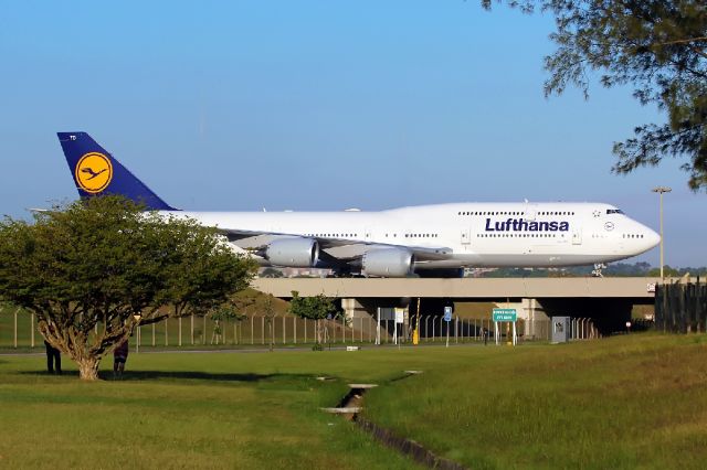 Boeing 747-200 (D-ABYO)