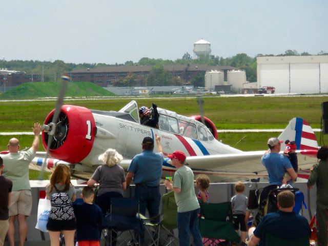 North American T-6 Texan (N65370)