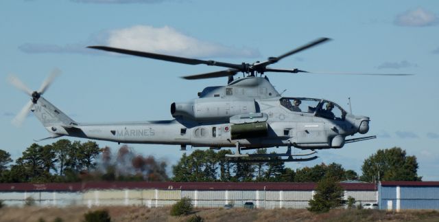 16-9858 — - Shortly after liftoff is this US Marine AH-1Z "Viper" Gunship Rotorcraft in the Autumn of 2024.