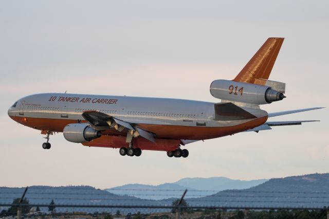 McDonnell Douglas DC-10 (N603AX)