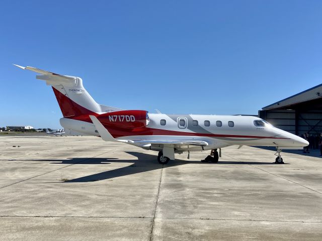 Embraer Phenom 300 (N717DD) - 30OCT20