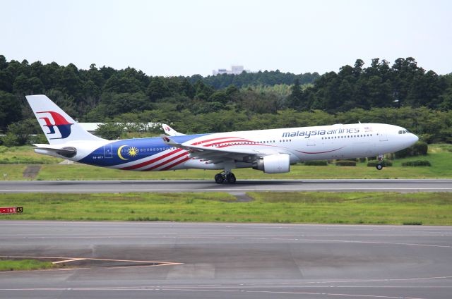 Airbus A330-300 (9M-MTF)