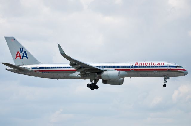 N627AA — - Landing