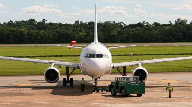 Airbus A320 (LV-HQI)