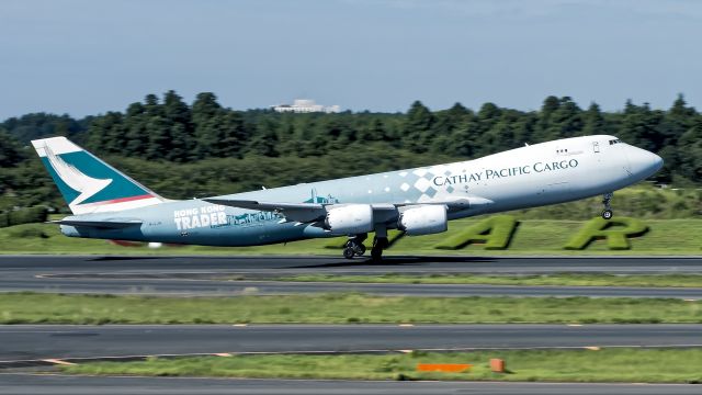 BOEING 747-8 (B-LJA)