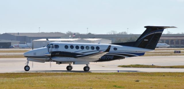 Beechcraft Super King Air 300 (N57PE)