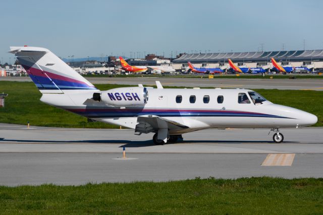 Cessna Citation CJ1 (N61SH)