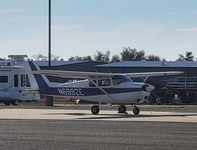 Cessna 175 Skylark (N6992E)