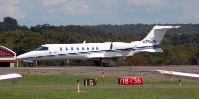 Learjet 45 (N313BW)