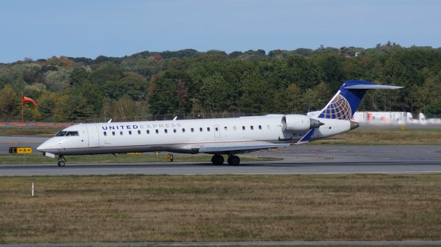 Canadair Regional Jet CRJ-700 (N171GJ)