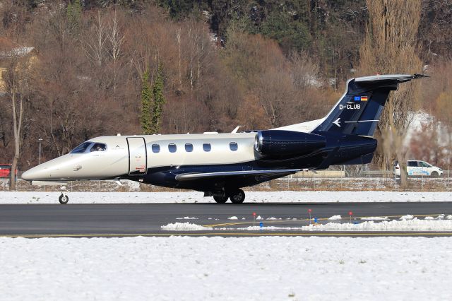 Embraer Phenom 300 (D-CLUB)