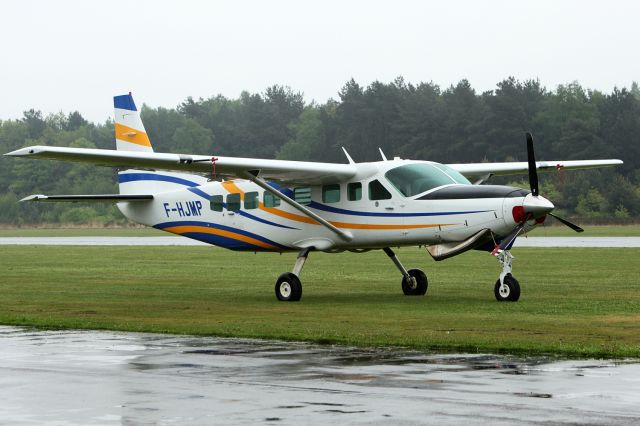 Cessna Caravan (F-HJMP)