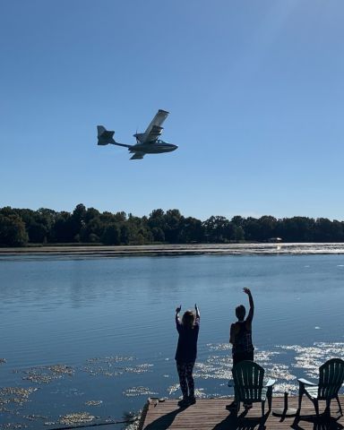 EDRA Super Petrel (N60SP) - Super Petrel N60SP performing a dock fly-by at the Double Head Resort in Town Creek, AL as residents wave with excitement!