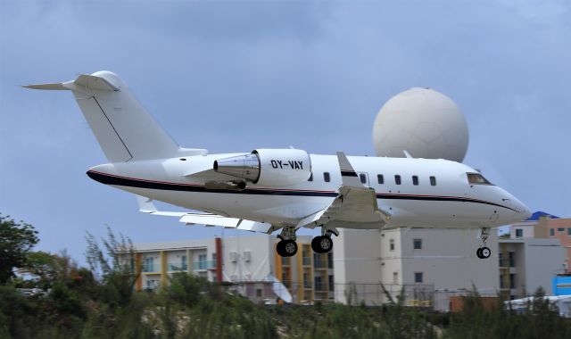 Canadair Challenger (VMP689)