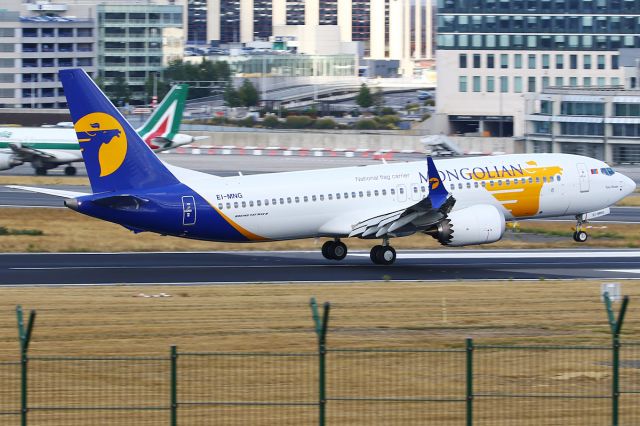 Airbus A320 (EI-MNG)