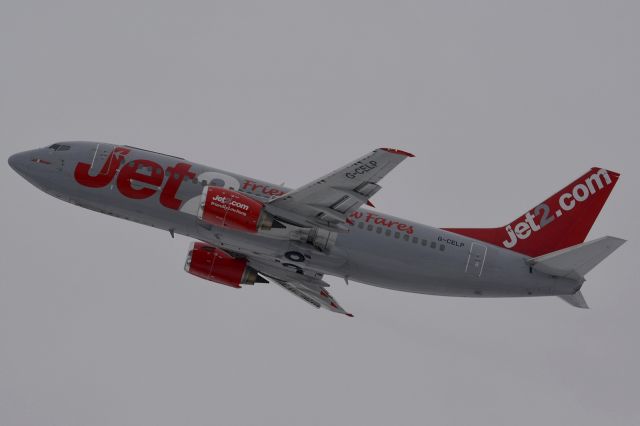 BOEING 737-300 (G-CELP)