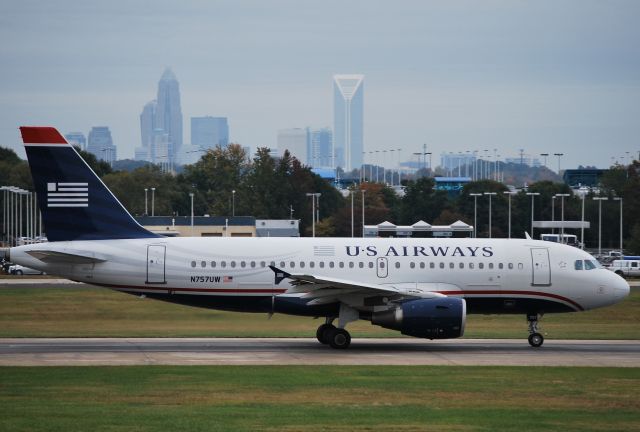 Airbus A319 (N757UW) - Rolling 18C - 10/3/10