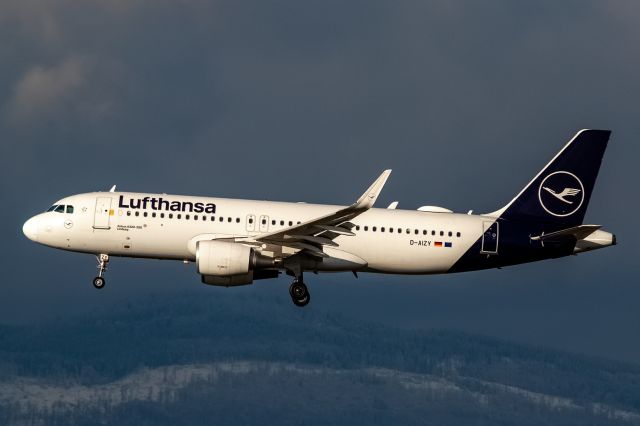 Airbus A320 (D-AIZY)
