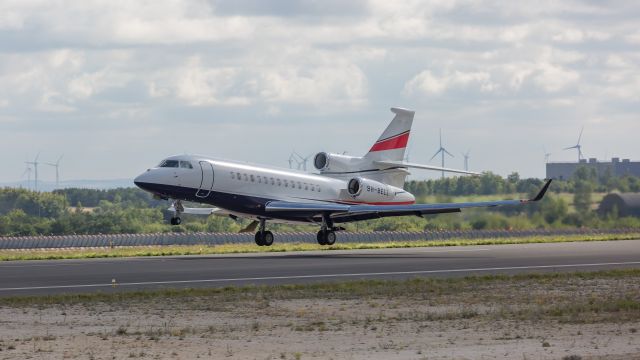 Dassault Falcon 7X (9H-BELL)