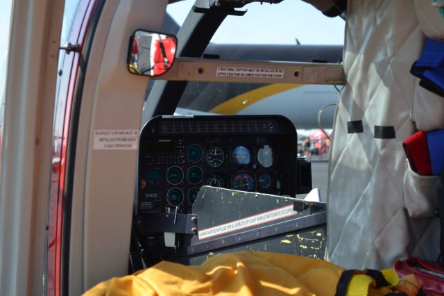 Bell 407 (N40RX) - At the CCA, cockpit shot of the Bell 407.