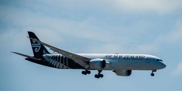 Boeing 787-8 (ZK-NZC)