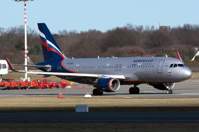 Airbus A320 (VQ-BSH)