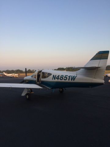 Rockwell Commander 114 (N4851W)