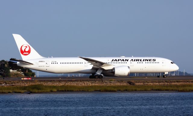 Boeing 787-9 Dreamliner (JA862J)