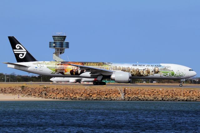 BOEING 777-300ER (ZK-OKP) - NZ118  heads out to runway 34L for the return flight to Auckland,Luckily today it was operated the new Hobbit livery.