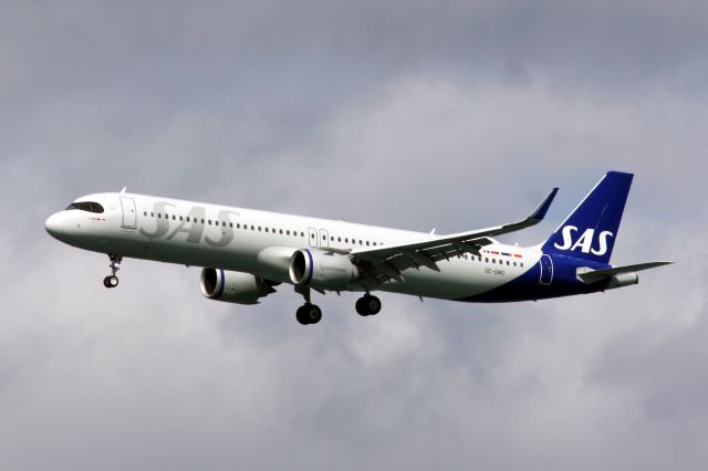 Airbus A321neo (SE-DMO) - SAS A21N arrival to Logan on 3/27/22 resuming service and possibly the first time an the airline brought this aircraft type to Logan.