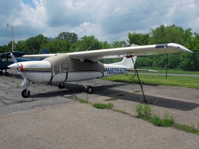 Cessna Cardinal (N8255G)