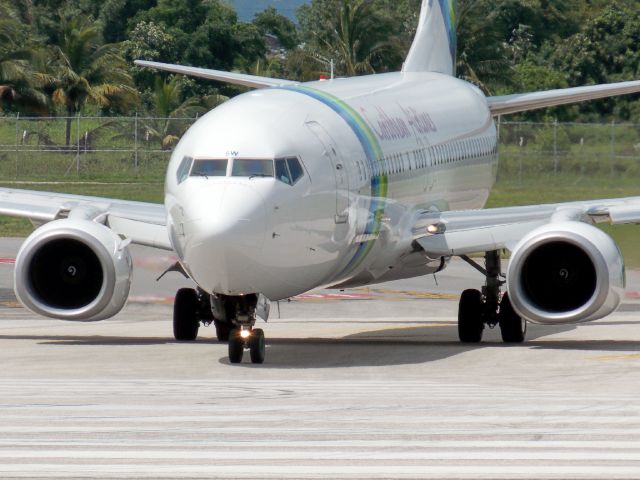 Boeing 737-800 (9Y-TJR)