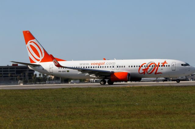 Boeing 737-800 (PR-GUG)