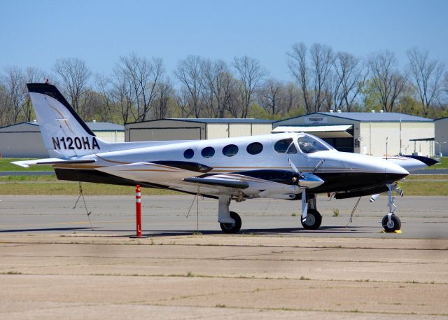Cessna 340 (N120HA)