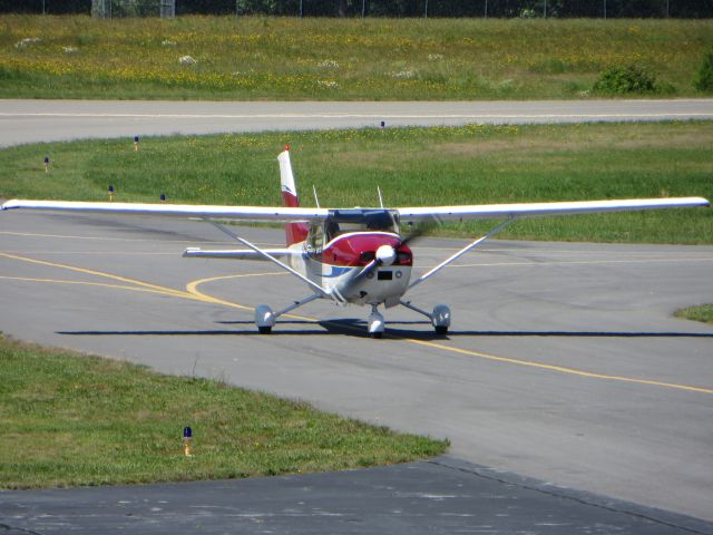 Cessna Skylane (N1657M)