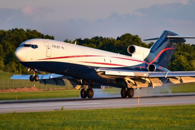 BOEING 727-200 (N727US)