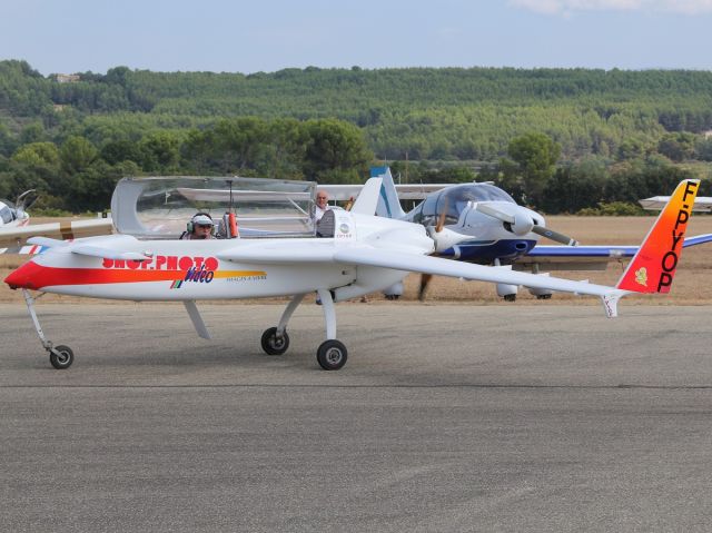 RUTAN Long-EZ (F-PYOP) - LFNH - Carpentras airfield br /10 sept 2016