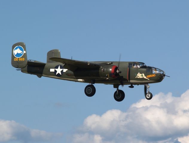 North American TB-25 Mitchell (I30669) - Photo uploaded by moonm    Boeing B-25 in flight at KPAE