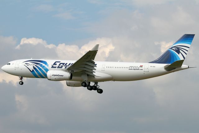 Airbus A330-200 (SU-GCE)