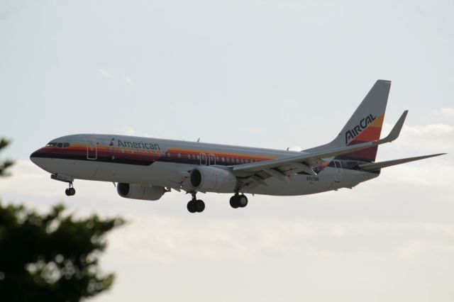 Boeing 737-800 (N917NN)