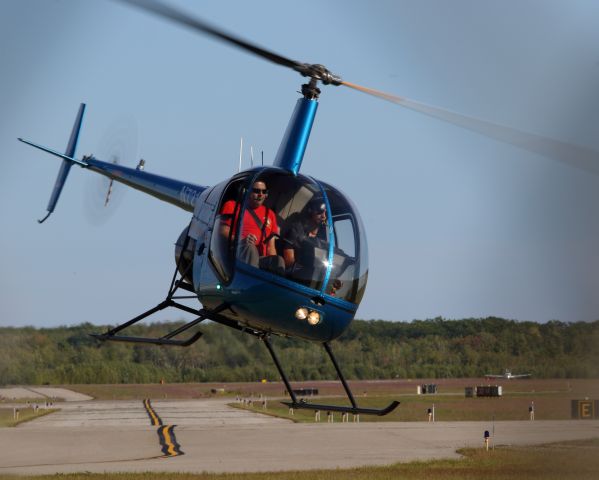 Robinson R-22 (N721RJ) - Helicopter training with York County Helicopters in a R22 BETA at SANFORD SEACOAST RGNL AIRPORT (SANFORD, ME) SFM