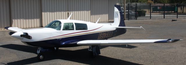 Mooney M-20 Turbo (N824AA)