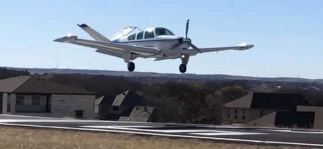 Beechcraft 35 Bonanza (N3MD)